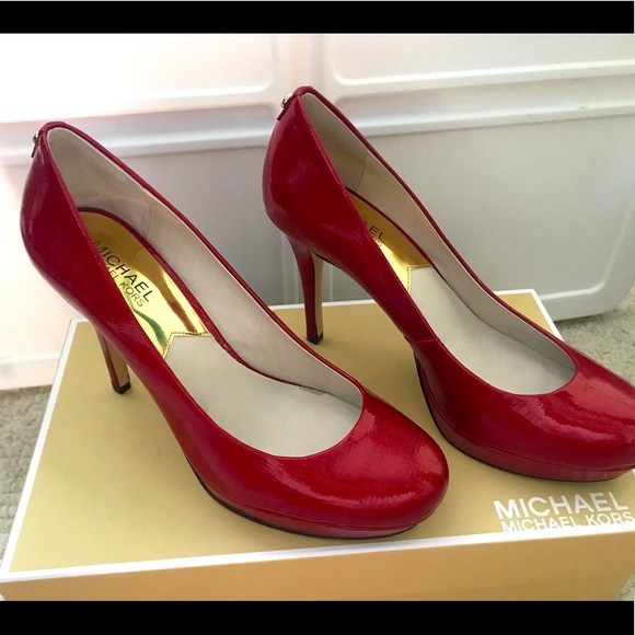 Michael Kors Red Heels Size 8 - Picture 2 of 6
